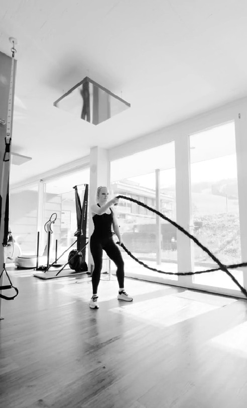 Workouts mit Florence Winkler – Workout Video Personaltraining Altendorf